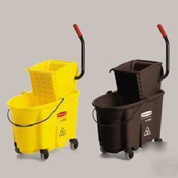 New - 35 qt. wavebreak combo w/ sideward press wringer