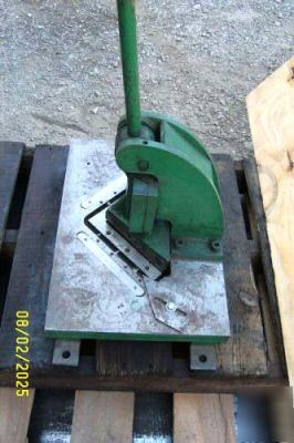 Roper whitney pexto corner notcher tab sheet metal