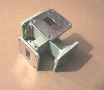 Wr-90 magic tee coupler four-port hybrid power divider 