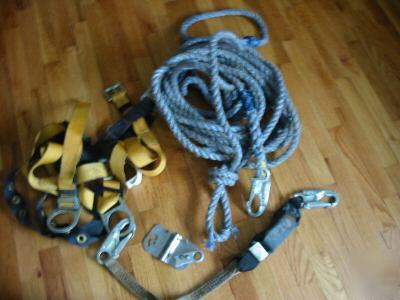 Titan saftey harness kit,includes shock asorb. 50' rope