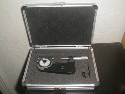 Indicating micrometer (meda series 203) range 1â€-2â€