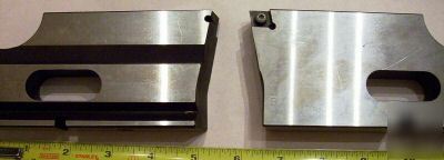 New 2 toolholders left & right boltdowns w/ slides 