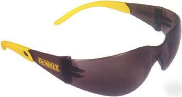 Safety glasses by dewalt protector
