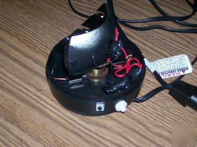 Whelen cadet rotating beacon