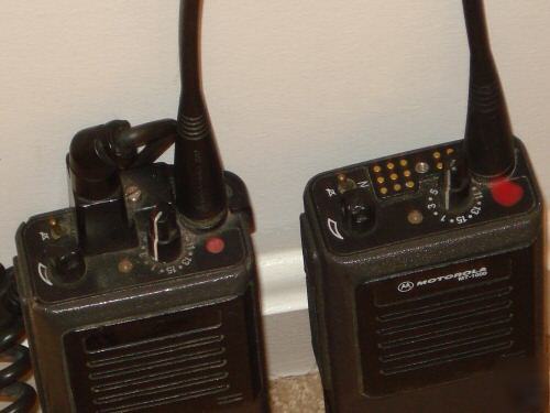 2 motorola 2 way radios MT1000&charging base&microphone