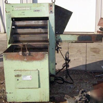 Cincinnati lv-700 loader with 36 in. conveyor