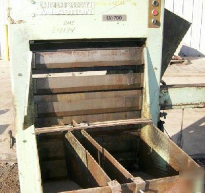 Cincinnati lv-700 loader with 36 in. conveyor