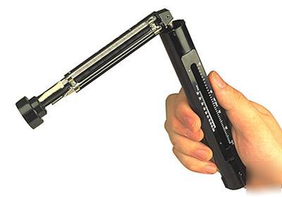 New bacharach sling psychrometer in box