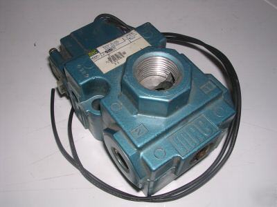 Mac pneumatic valve 56C-12-500BA solenoid-pilot 3/8NPT