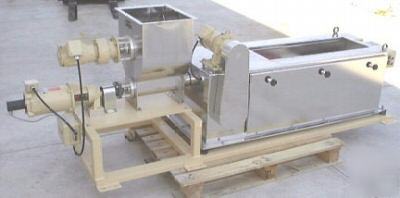 Brabender weigh belt feeders (4299)