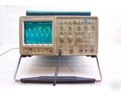 Tektronix 2430A digitizing oscilloscope 150 mhz