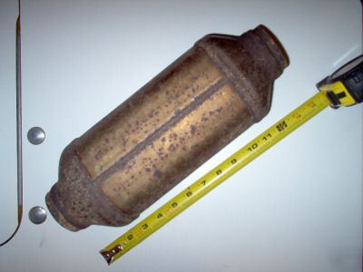 Scrap,used catalyic converter,recycle,full of platinum 