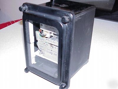 Ge polyphase watthour meter cat no. 700X63G2 3W3PH