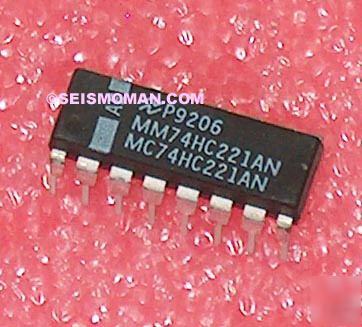 5EA natl 74HC221 ic multivibrator dual monostable DIP16