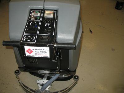 Autoscrubber tennant 265 xpexcellent condition
