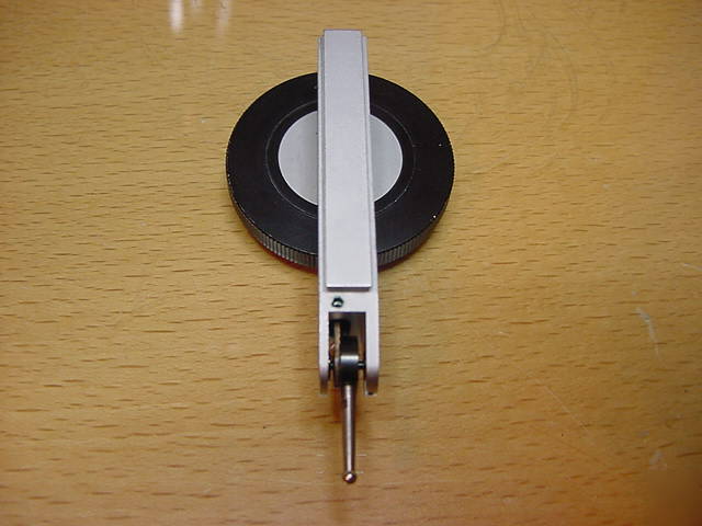 Brown & sharpe 7031-13 0.01MM metric dial indicator