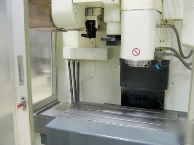 Kitamura mycenter 1 cnc vertical machining center mill