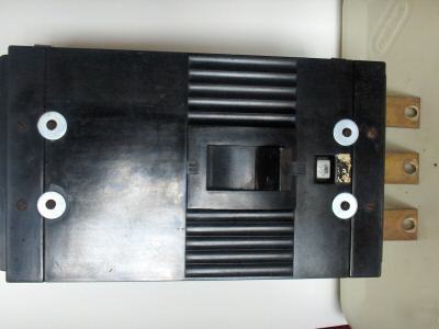 Ge breaker 3P 600V 600A TKM836F000
