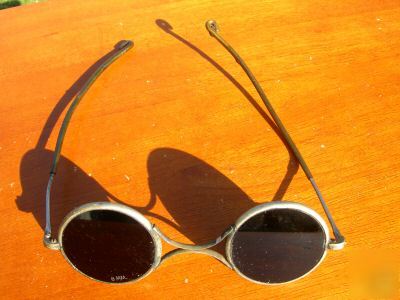 Vintage john lennon round dark tint welding glasses 