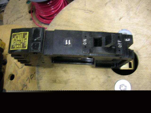 Square d fy-14020-c i line 20 a circuit breaker sqd 