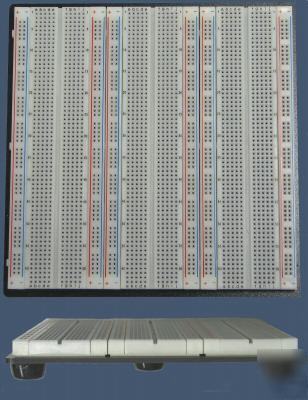 20-000-026 -solderless breadboard 2490 tie points