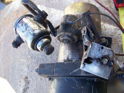 Waltco hydraulic lift gate 12V power unit db-43010M