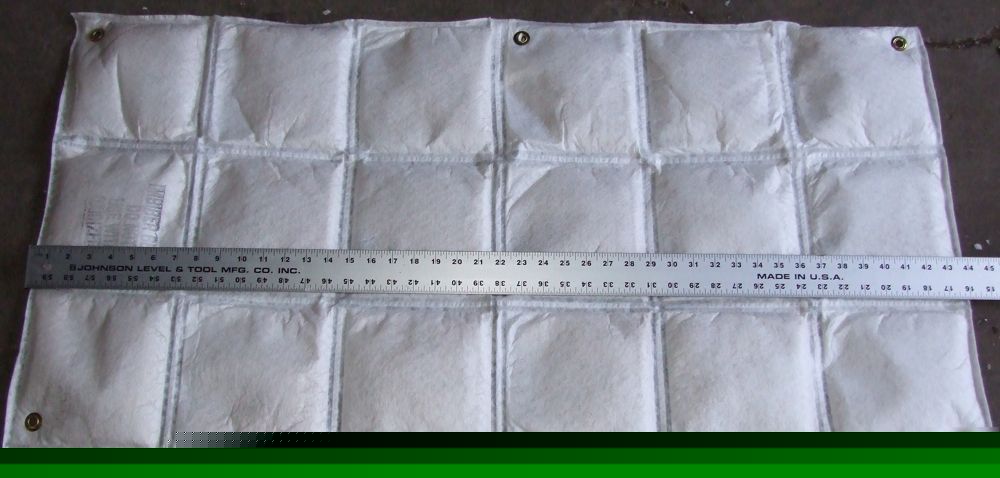 2 absorbent blankets with imbiber beads 21X42 spill kit