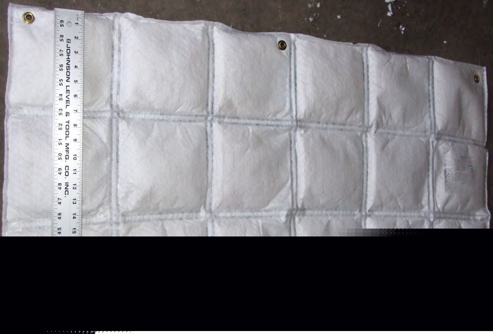 2 absorbent blankets with imbiber beads 21X42 spill kit