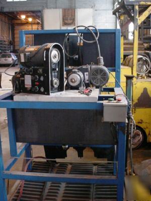 Dumore series 28 automatic drill & tap machine