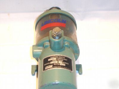 Lincoln centro-matic lubricant pump fluid mod. 82885 