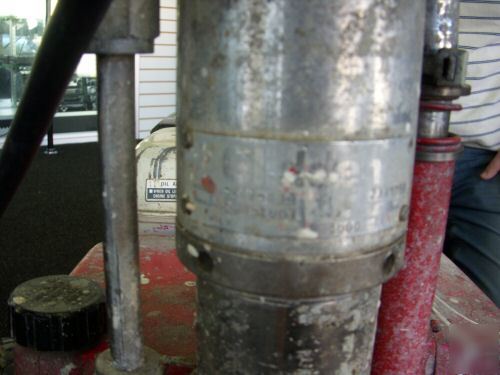 Paint sprayer honda GX200 glidden 6.5HP 3000PSI