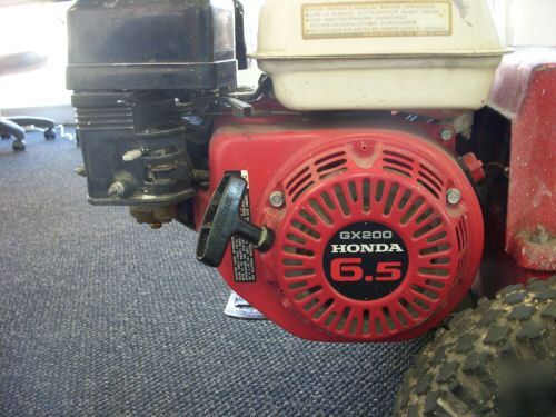 Paint sprayer honda GX200 glidden 6.5HP 3000PSI
