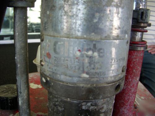Paint sprayer honda GX200 glidden 6.5HP 3000PSI