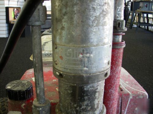 Paint sprayer honda GX200 glidden 6.5HP 3000PSI