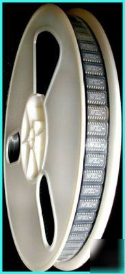 Cypress integrated circuit 2000 pcs. i.c. # CY2308SC-4