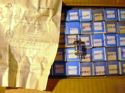 6AS6 / 6J2P-ev / 5725 sharp cutoff pentodes lot of 4