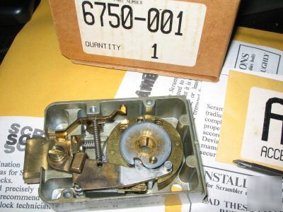 Woow sargent scrambler 6750 automatic shift safe lock