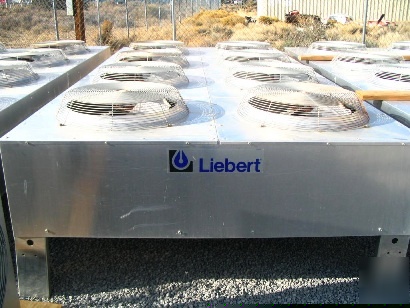 Liebert 8 fan dry cooler for deluxe system 3 