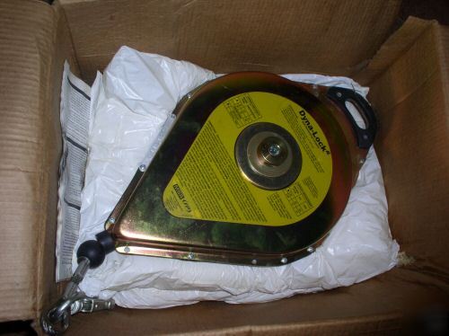 Dyna-lock self retracting lanyard fall protection