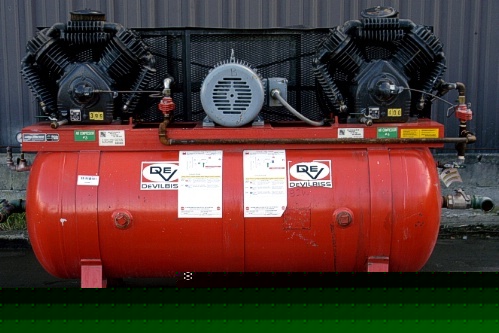 Devilbiss vdw-5080 dual air compressor 20 hp/250 gal