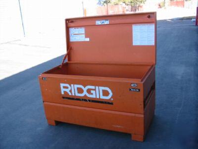 Ridgid on-site storage chest