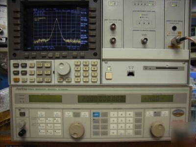 Anritsu MG3602A signal generator 0.1 to 2080 mhz w/ 01