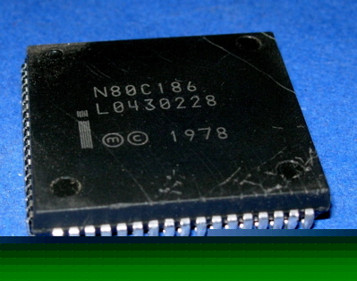 Cpu N80C186-12 intel processor vintage plcc chip rare 