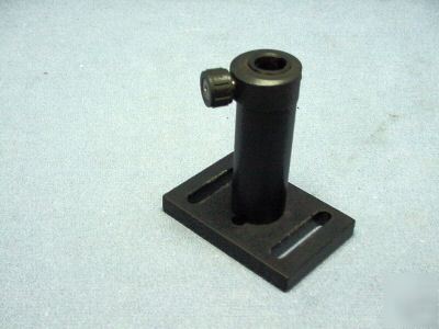 New port 3â€ pedestal with large slotted base