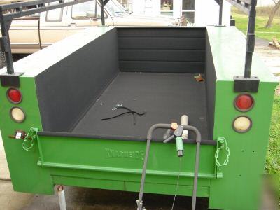 John deere green welding service bed trailer plumbing