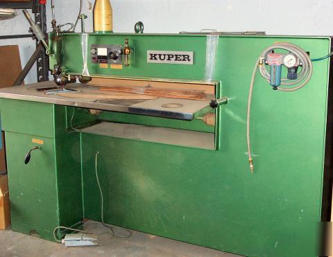 Kuper ( fw 1150 ) zig - zag veneer stitcher 