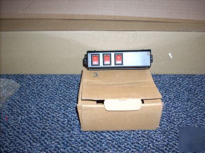 3 head mini switchbox 
