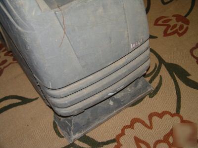 Clarke image 16I industrial carpet extractor 