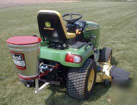 New herd sure-feed feeder gt-77 28' vibrating agitator