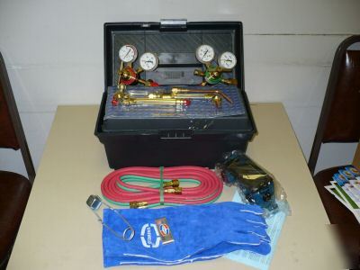 Outfit, cutting/welding torch wurks-v wurk box